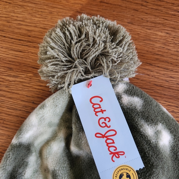 NWT Cat & Jack Lot of 2 Knit Fleece Winter Hats in Green and Black Youth OSFM - Picture 4 of 12